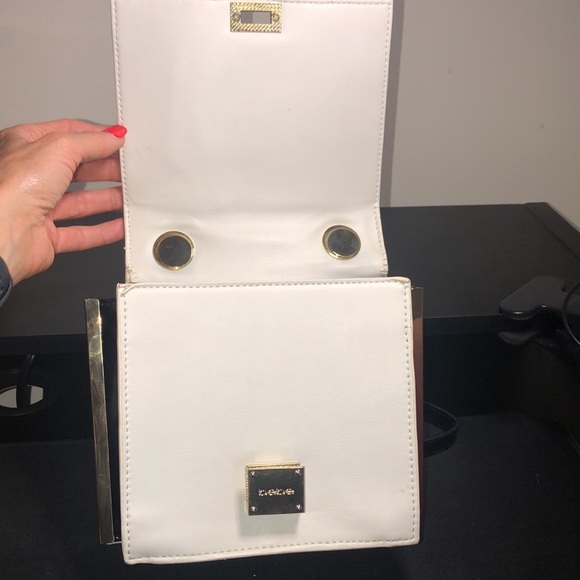 Bebe handbag - Picture 10 of 16